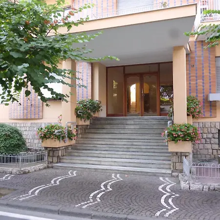 Oda ve Kahvaltı Angelina - Centro *